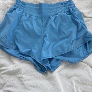 LULULEMON Hotty Hot HiRise Sz 6 2.5 Athletic Women's Blue Shorts Exclusive color